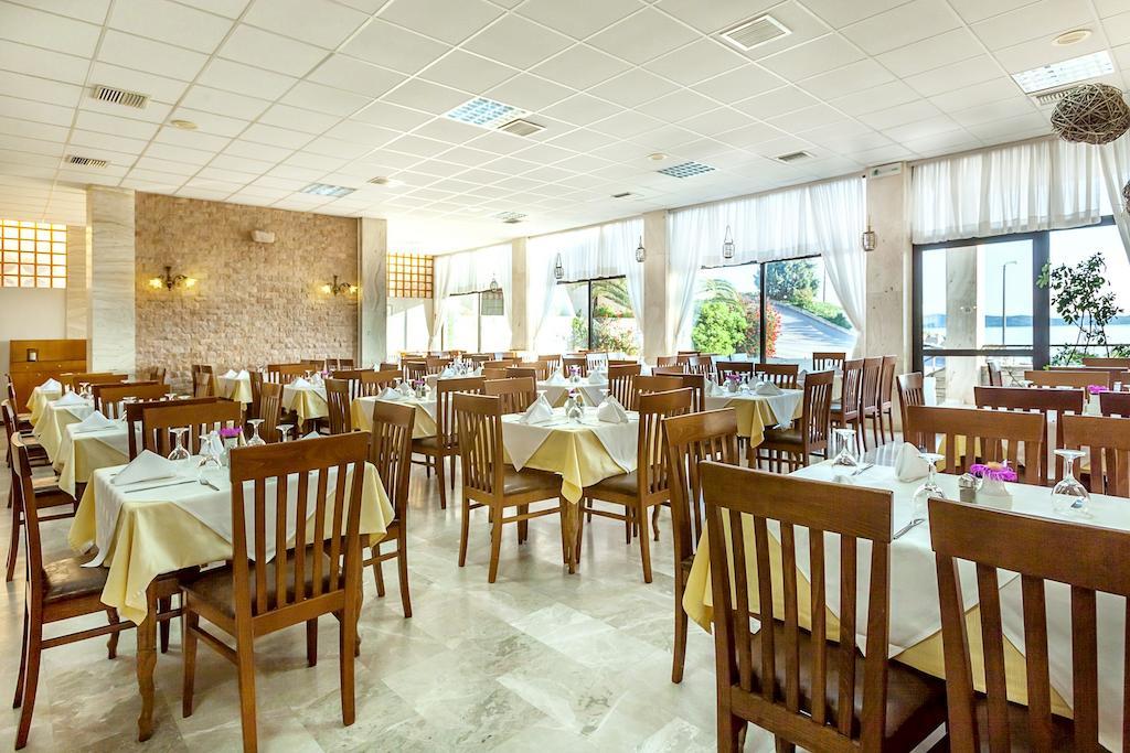 Xenios Theoxenia Hotel Ouranoupoli Extérieur photo