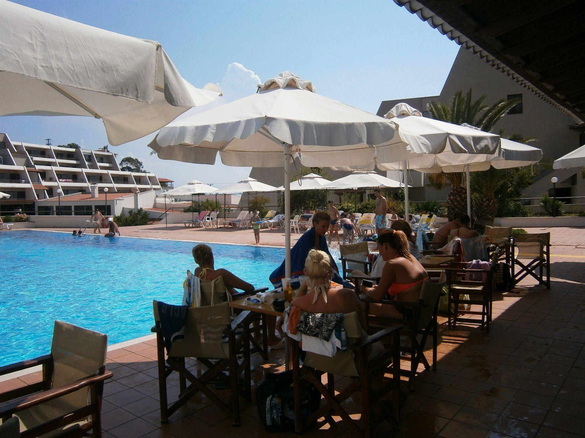 Xenios Theoxenia Hotel Ouranoupoli Extérieur photo