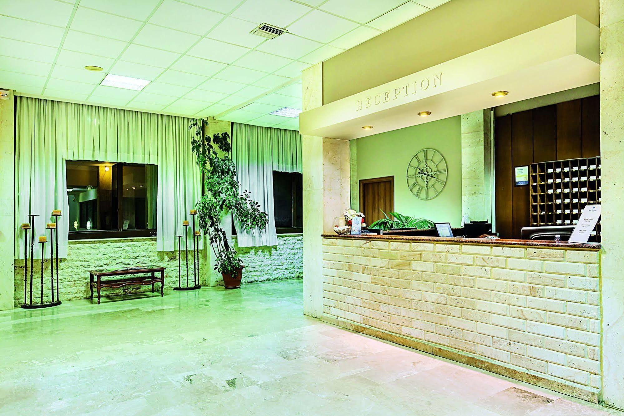 Xenios Theoxenia Hotel Ouranoupoli Extérieur photo