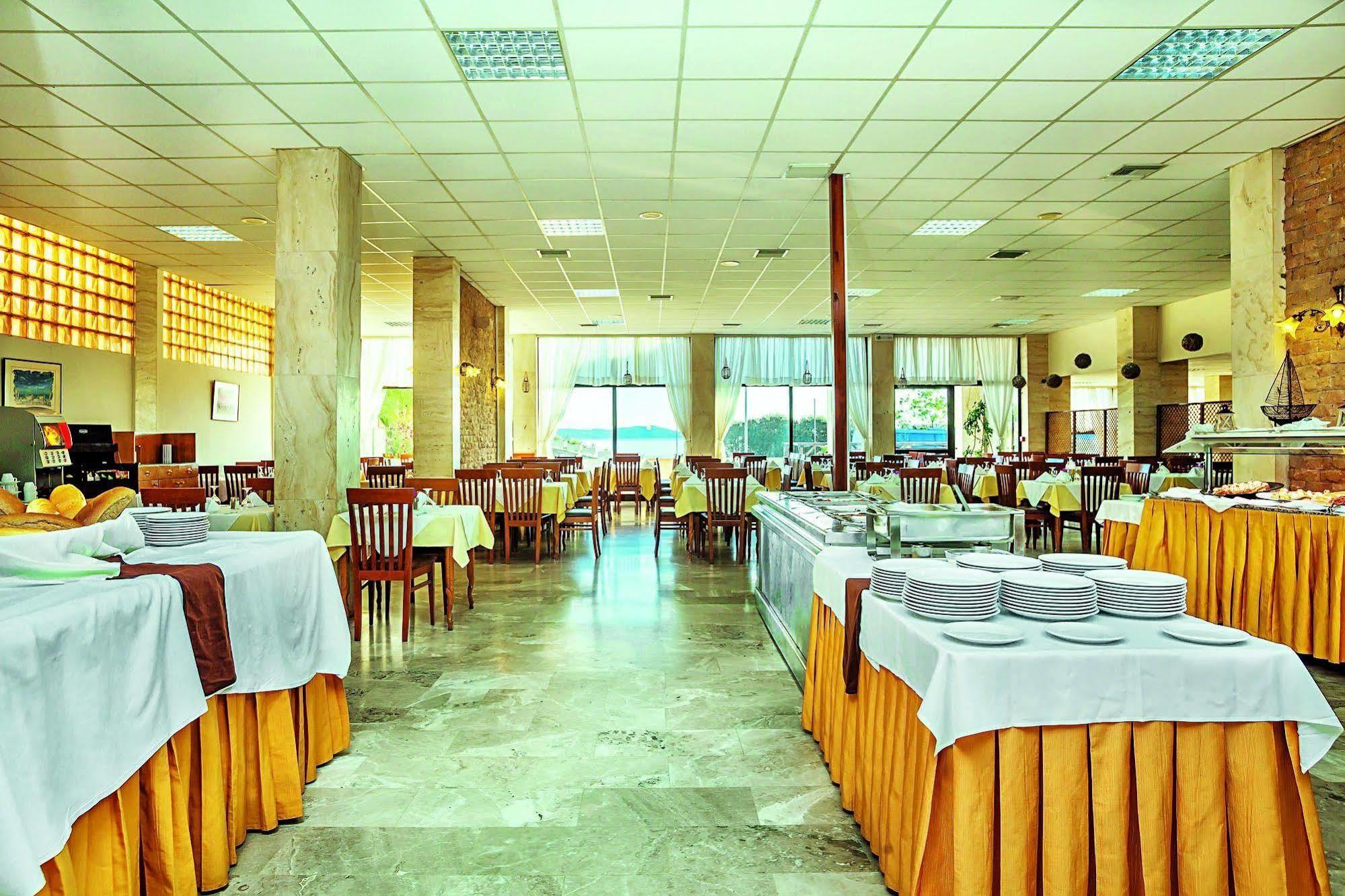Xenios Theoxenia Hotel Ouranoupoli Extérieur photo